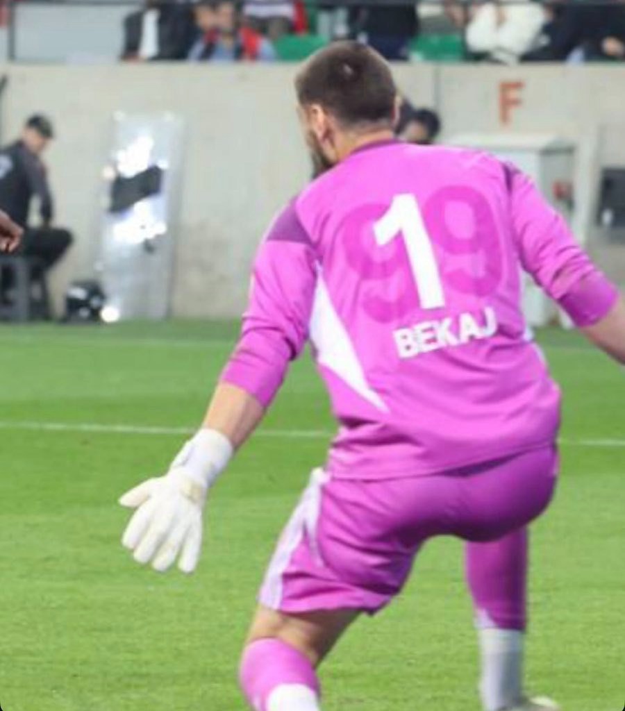 Bu Ayıpta Herkesin Payı Var!!