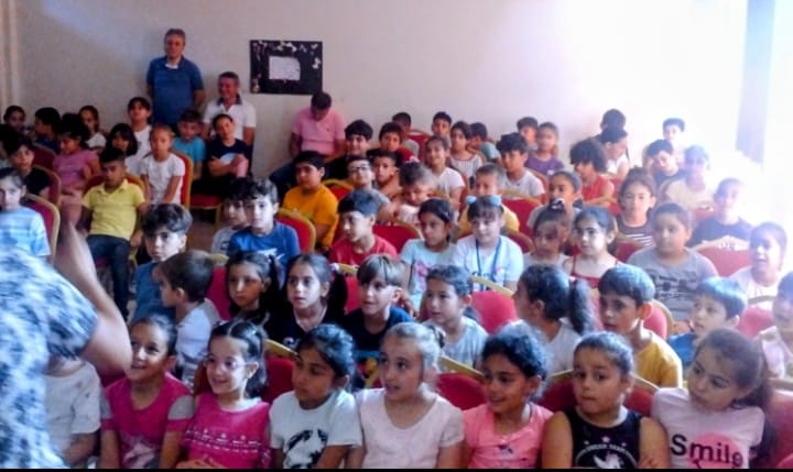 Çevreci minikler fidan dikti