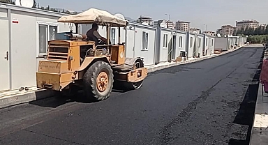 2 KONTEYNER KENTİNDE ASFALT ÇALIŞMASI