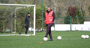 CEFAKAR HOCA LEVENT ŞAHİN İSKENDERUNSPOR'DAN AYRILDI