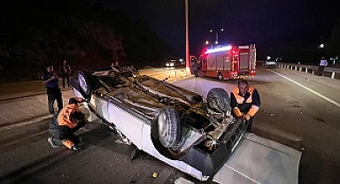 Devrilen otomobilin sürücüsü hayatını kaybetti
