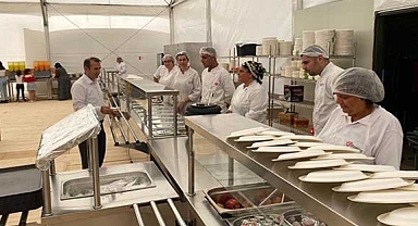 EĞİTİMCİLER 3 ÖĞÜN YEMEK YİYEBİLECEK