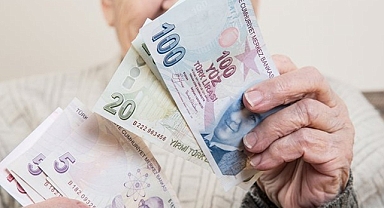Emekli maaşı ve bayram ikramiyesinde ödeme tarihi belli oldu