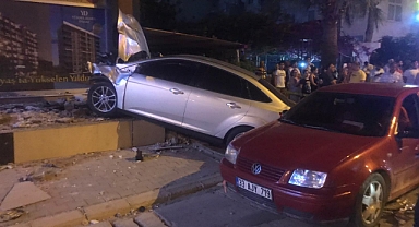 FECİ KAZA 1 ÖLÜ 2 Sİ AĞIR 5 YARALI