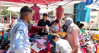 Kapalı Çarşı ve konteyner çarşılarda bayram yoğunluğu