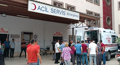 TRAFİK KAZASI 1 ÖLÜ 4 YARALI