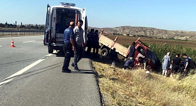 Aracını tartıştığı kişilerin üzerine sürmesi sonucu 1 kişi öldü, 4 kişi yaralandı