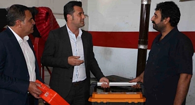 Belediye sanayi esnafına malzeme desteğinde bulundu