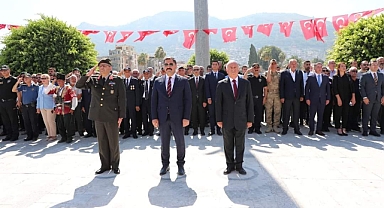 HATAY’IN KURTULUŞ GÜNÜ TÖRENLE KUTLANDI