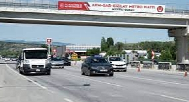 Kara yolunda bayram dönüşü yer yer yoğunluk yaşanıyor