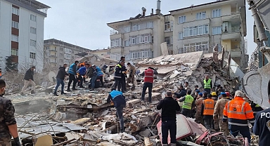 Kent merkezinin yeniden yapımı için istişare toplantısı gerçekleştirildi