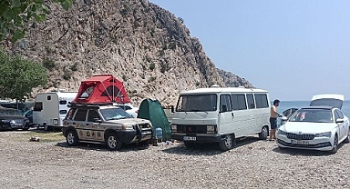 Sit alanına yerleştirilen çadır ve karavanlar kaldırılıyor
