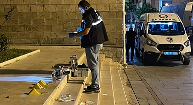 Bıçaklı kavgada 2 kişi yaralandı