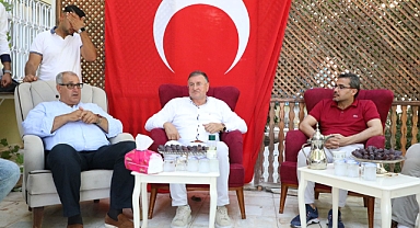 PADİŞAHIM ÇOK YAŞA