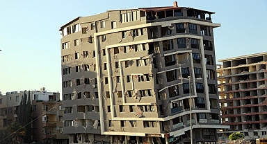 YIKIM SÜRÜYOR