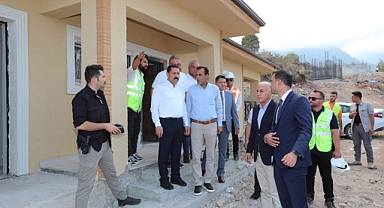 ARSUZ’DA YAPILAR YILSONU TESLİM