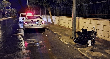 Devrilen motosikletteki 1 kişi öldü, 1 kişi yaralandı