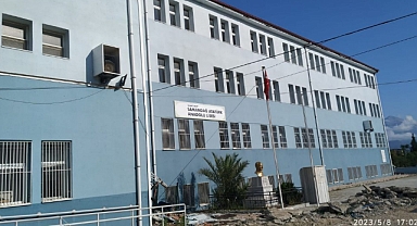 ERDEM YAŞAR, SAMANDAĞ’DA KESİNTİSİZ EĞİTİM İÇİN ÇALIŞIYOR
