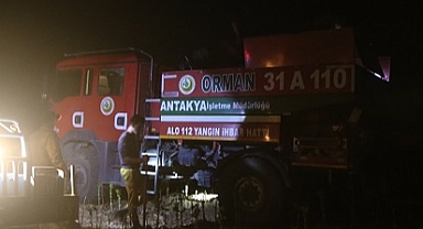 Hatay'da zeytinlik alanda çıkan yangın kontrol altına alındı