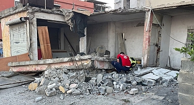 Müstakil evin duvarının çökmesi sonucu 6 yaşındaki çocuk yaralandı