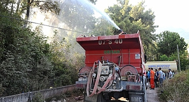 Ormanlık alanda çıkan yangın söndürüldü