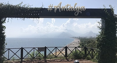 Serinlemek isteyenler sahillerde yoğunluk oluşturdu