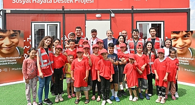 YARINI KODLAYANLAR DEPREM BÖLGESİNDE