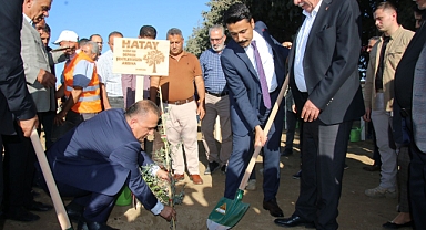ALTINÖZÜ 7. ZEYTİN FESTİVALİ DEPREM ŞEHİTLERİNE ADANDI