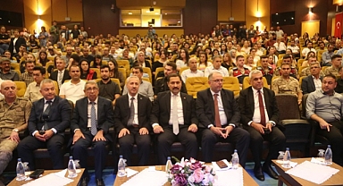 Cumhuriyet'in 100. yılında Hatay sempozyumu gerçekleştirildi
