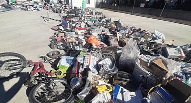 Hatay Valiliğinden Enkaz Altından Çıkarılan Motosikletlere İlişkin Açıklama