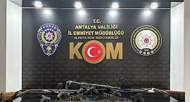 Kaçakçılık operasyonunda 4 kişi yakalandı