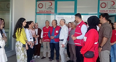 Kızılay'dan MKÜ'lü Gençlere Destek