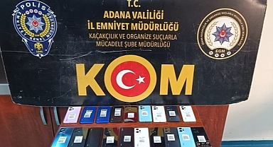Rahlelerin içine gizlenmiş gümrük kaçağı 19 cep telefonu ele geçirildi