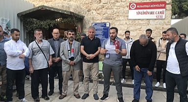 TÜGVA üyeleri, Filistinliler için sabah namazında bir araya geldi