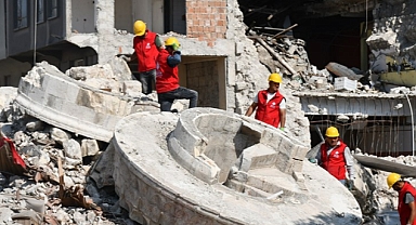 Hatay'da depremde yerle bir olan tarihi cami yeniden ayağa kaldırılacak