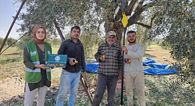 Tarım İşçilerine Tarlada İkram