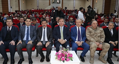 AFETLERDE İLETİŞİM PANELİ GERÇEKLEŞTİ