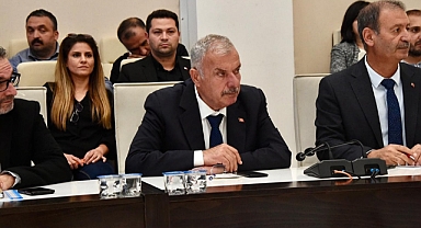 BAŞKAN YILMAZ GÖNÜLLER YAPIYOR