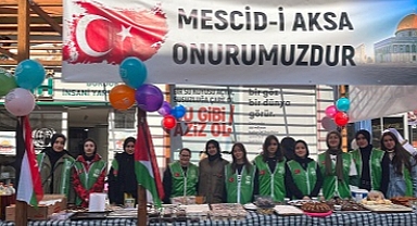 Gazze'ye destek için hayır çarşısı açıldı