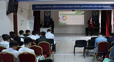 HATAYLI ÖĞRENCİLER MOBİL UYGULAMA GELİŞTİRİYOR