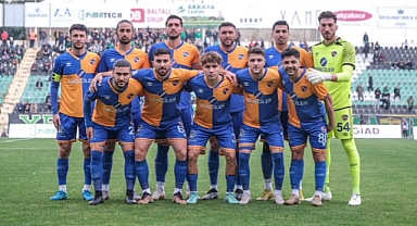 İSKENDERUN SPOR DENİZLİ DEPLASMANINDAN GALİBİYETLE DÖNÜYOR 2-1