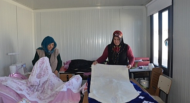 KURSLAR DEPREMZEDE KADINLARA TERAPİ OLUYOR