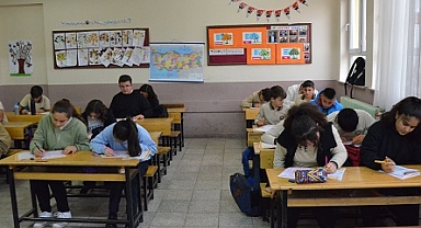 Lise ve üniversite sınavlara hazırlanan öğrencilere destek