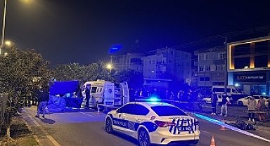 Otomobilin çarptığı motosikletteki genç öldü