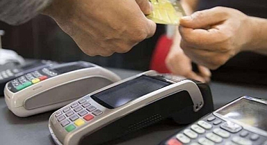 TÜRKİYE, VATANDAŞIN BORÇLARIYLA BÜYÜYOR