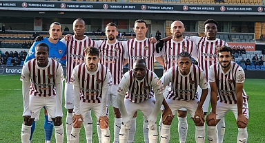 DEMİREL: BANA GÜVENENLERİ BIRAKIP TAKIMDAN GİDEMEM!