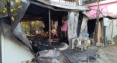 HATAY’DA PREFABRİK EV YANDI: 2 ÇOCUK HAYATINI KAYBETTİ