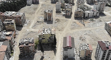 HATAY KENT MERKEZİ ARAZİYE DÖNDÜ!