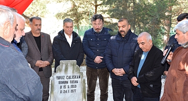 ÜLKÜCÜ ŞEHİT MEZARI BAŞINDA ANILDI