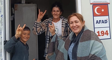 CUMHUR İTTİFAKI MHP’Lİ KADINLARDAN EV ZİYARETLERİ